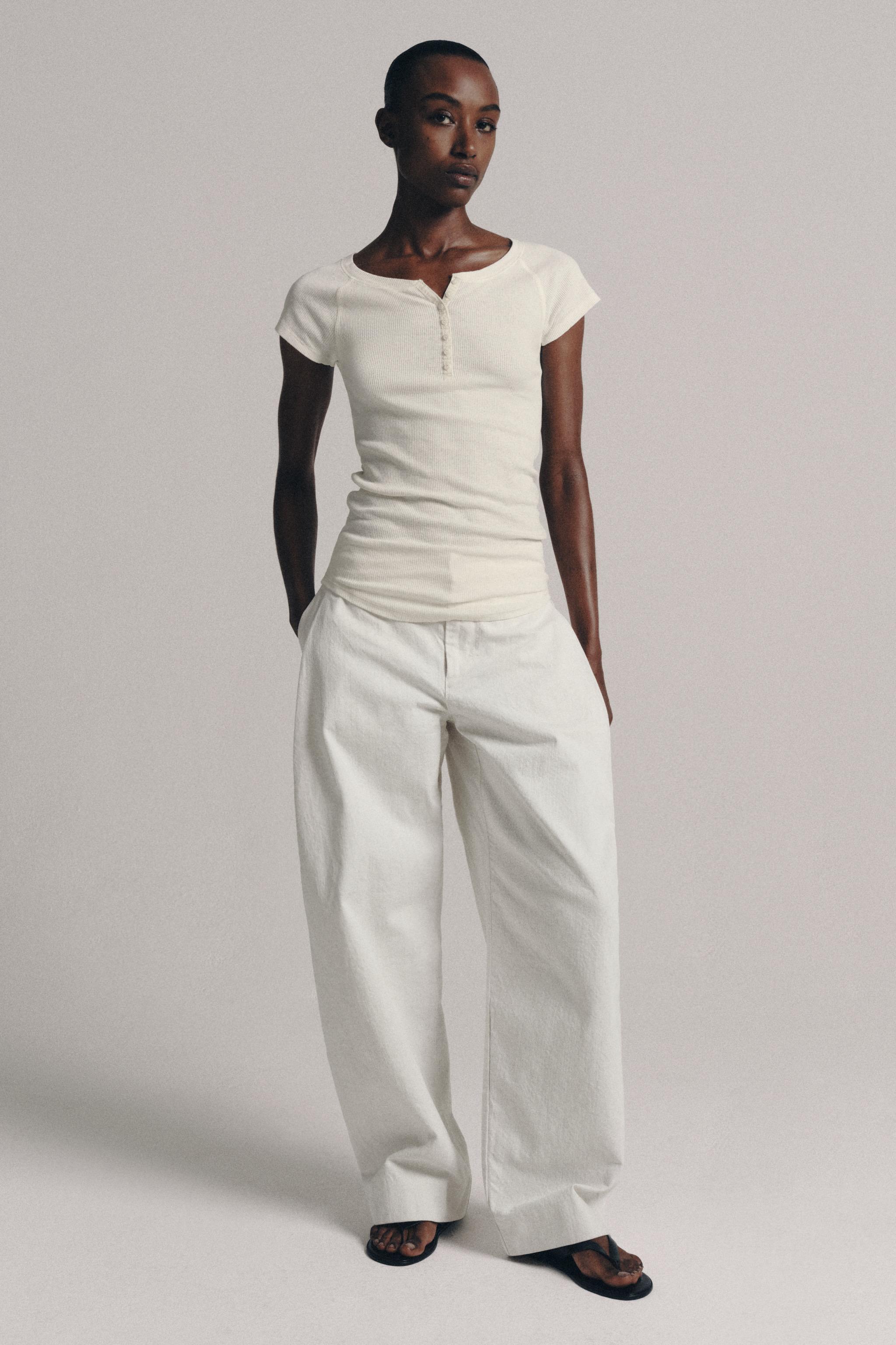 LINEN BLEND BUTTON-UP T-SHIRT